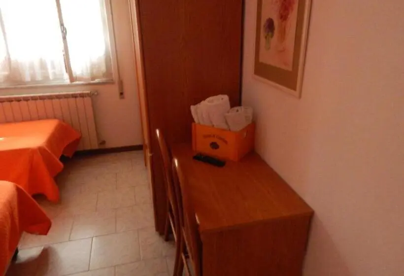 デラックスの４人部屋, Milano