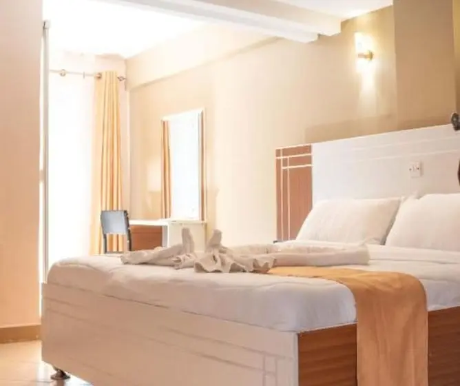 اتاق لوکس, Montana Resort Naivasha