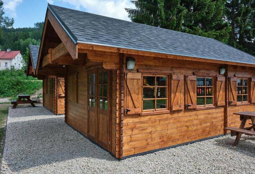 کلبه ییلاقی, Horský Penzion U Splavu