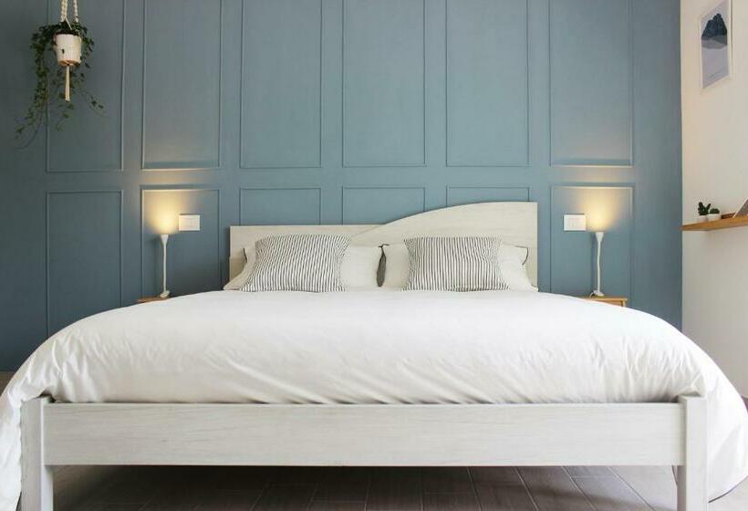 غرفة ديلوكس, Regenzio