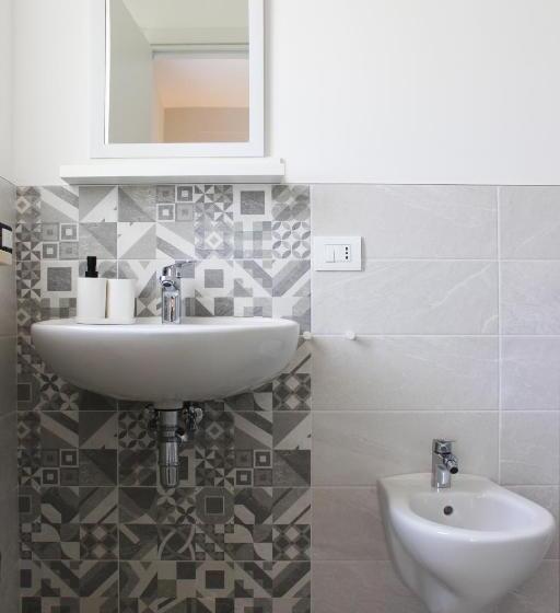 غرفة ديلوكس, Regenzio