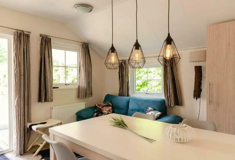 ２ベッドルームアパートメント, Scandinavian Lodge