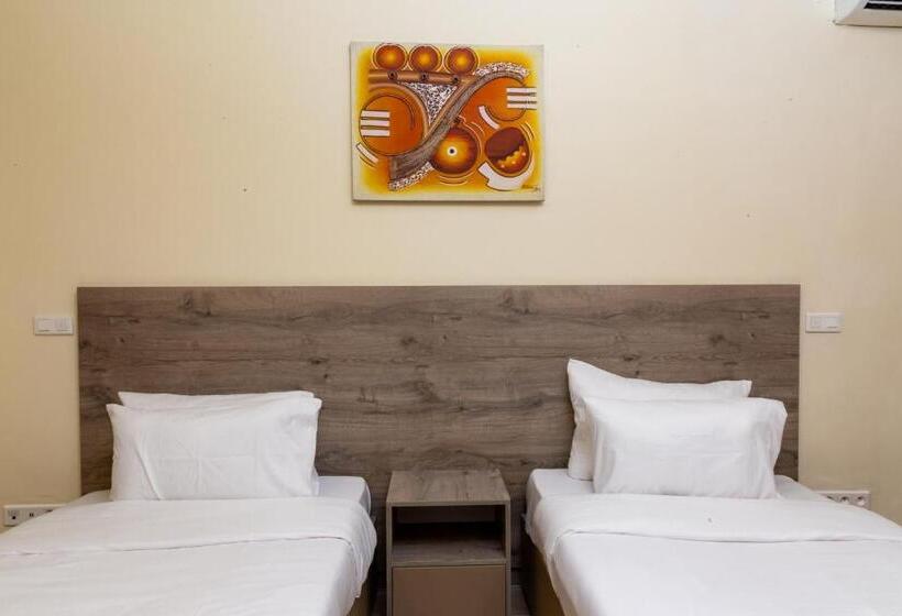 デラックスルーム, Silver Moon