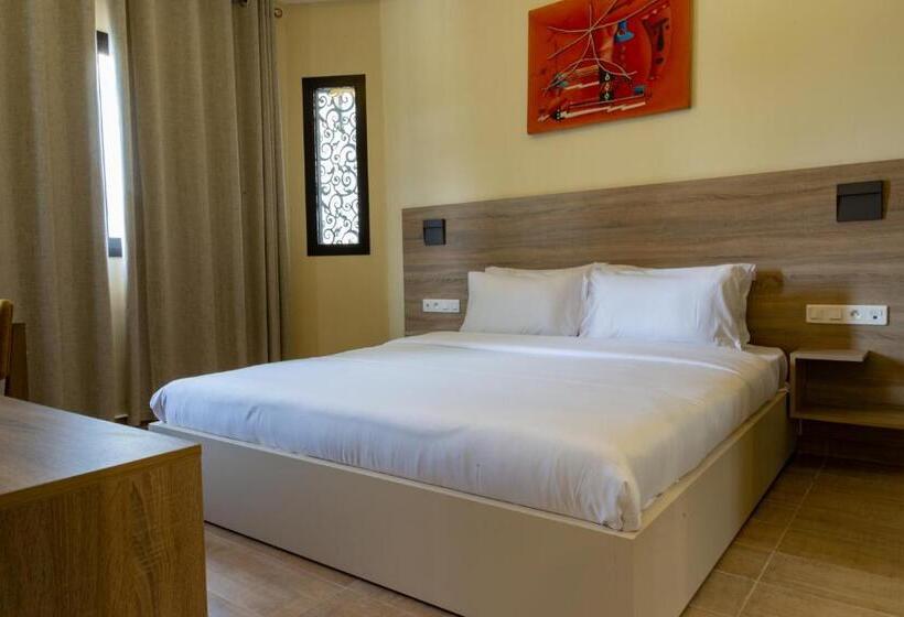 ２ベッドスイートルーム, Silver Moon