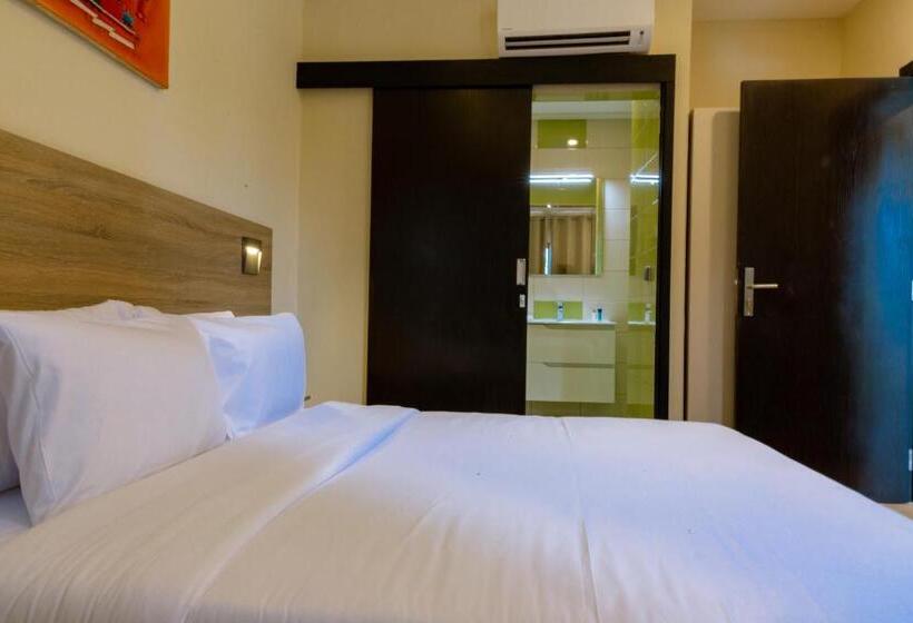 ２ベッドスイートルーム, Silver Moon