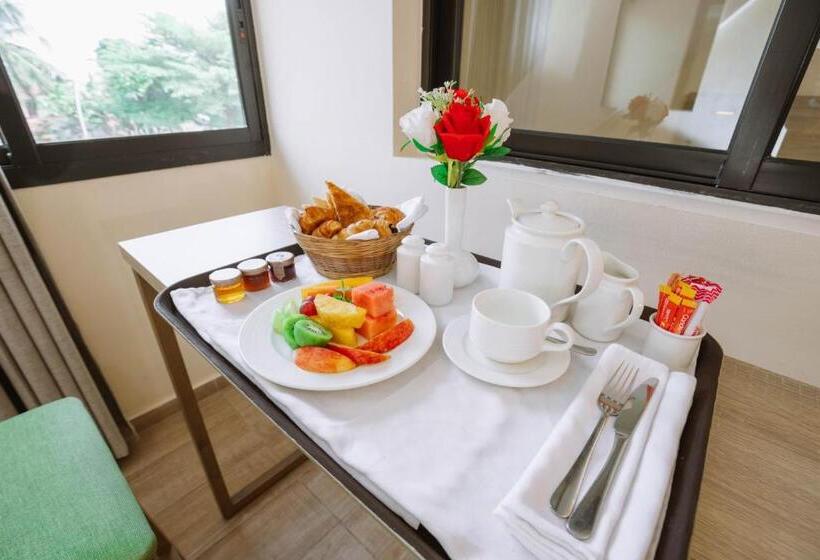 ２ベッドスイートルーム, Silver Moon