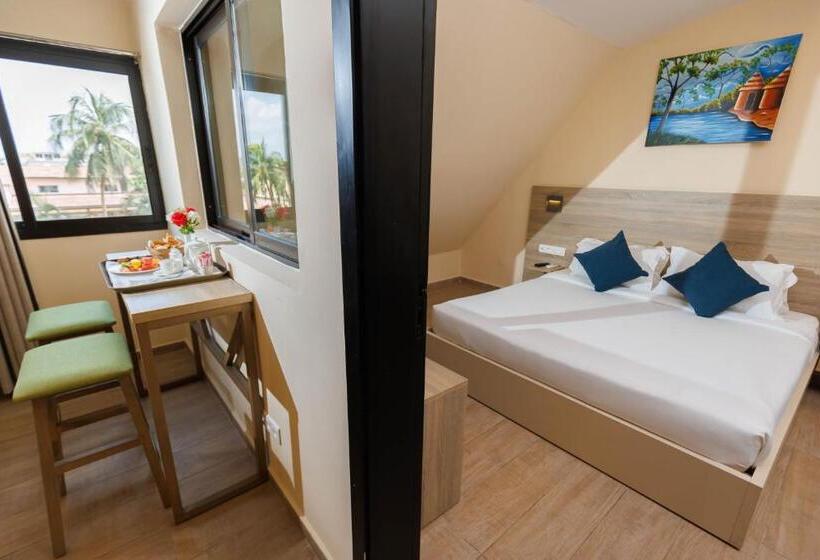 ２ベッドスイートルーム, Silver Moon