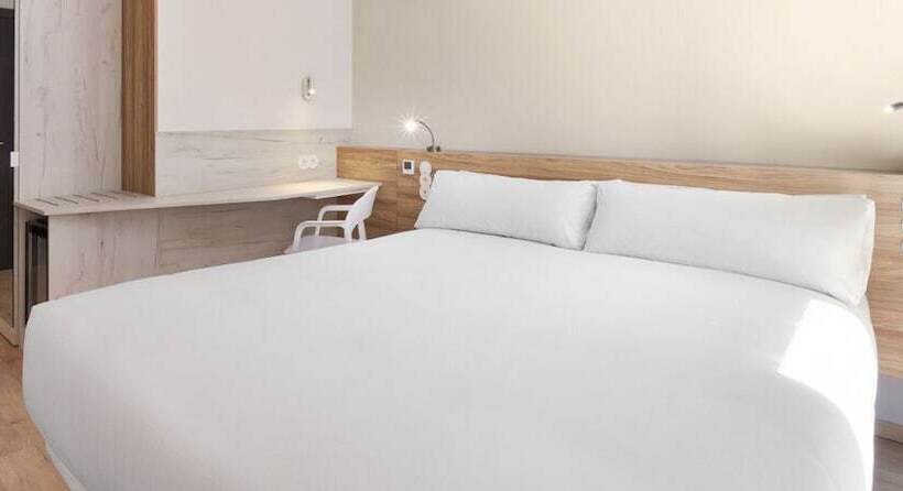 Номер Стандарт, B&b Hotel Lisboa Montijo