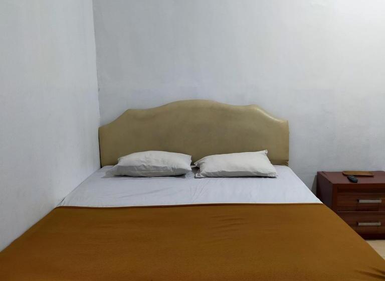 스탠다드 룸, Nirwana Ternate Redpartner