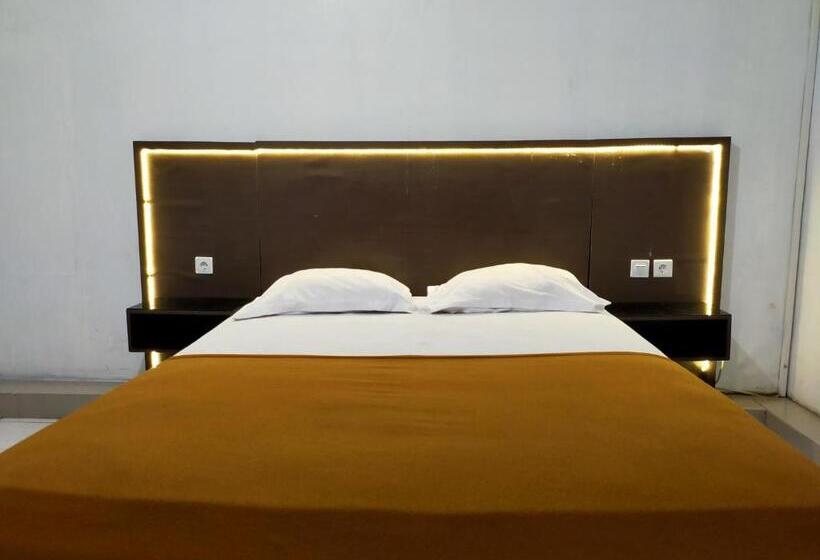 수피리어 룸, Nirwana Ternate Redpartner