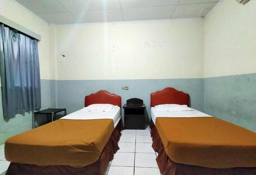 수피리어 룸, Nirwana Ternate Redpartner