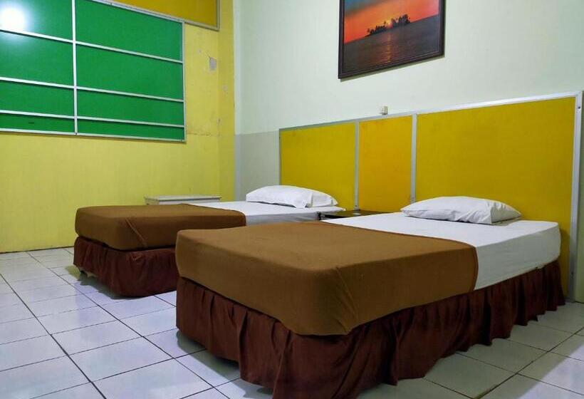 디럭스 룸, Nirwana Ternate Redpartner