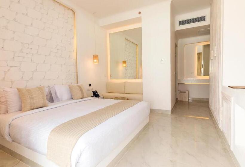 اتاق سوپریور, Tanoak Resort