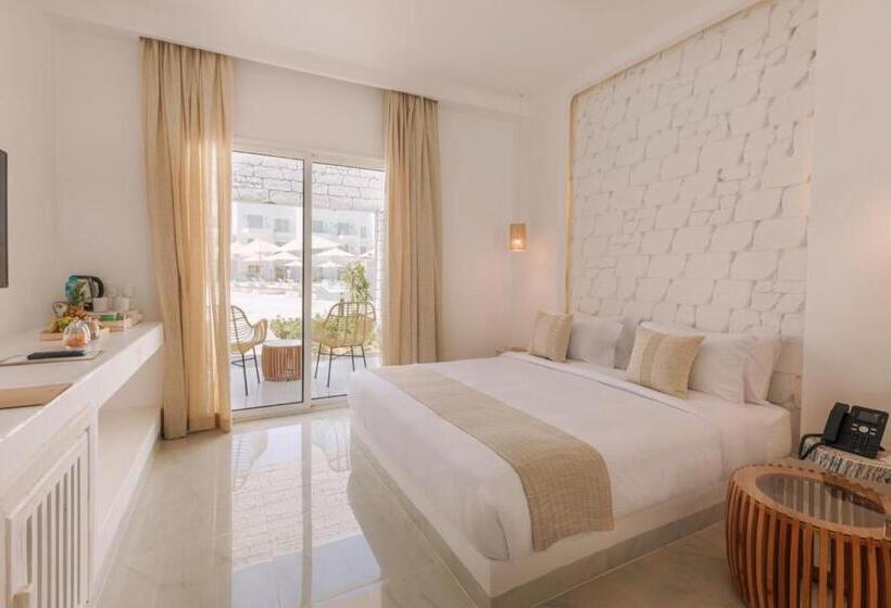 اتاق سوپریور, Tanoak Resort