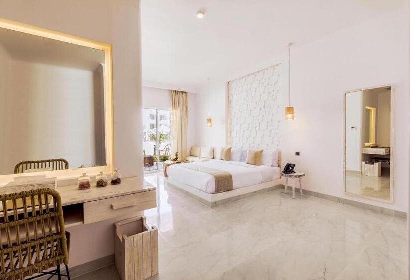 اتاق لوکس, Tanoak Resort