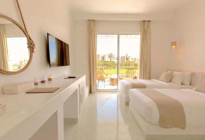 سوییت خانوادگی, Tanoak Resort