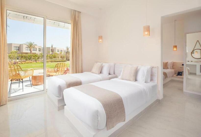 سوییت خانوادگی, Tanoak Resort