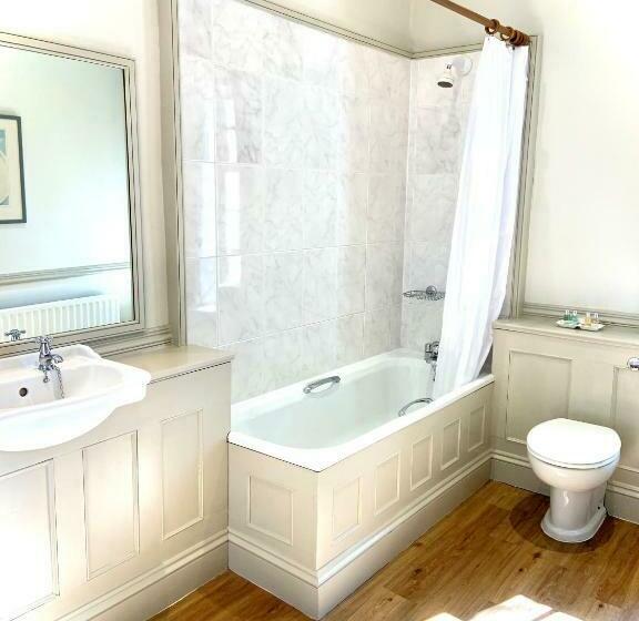 Номер Deluxe, The Sportsman S Arms