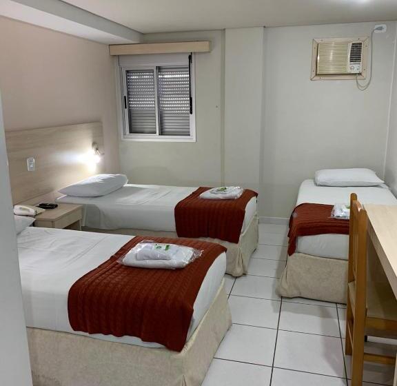 디럭스 트리플 룸, Tropeiro Da Lapa