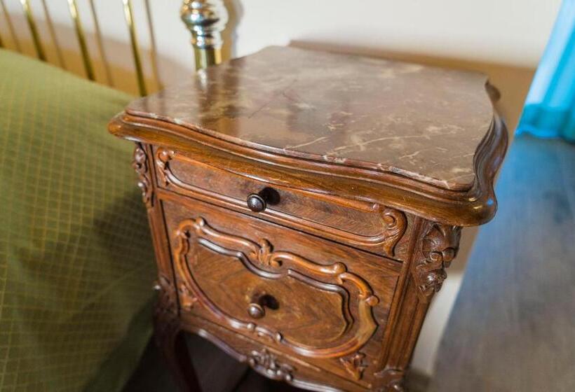 اتاق استاندارد با بالکن, Relais Borgo Segine