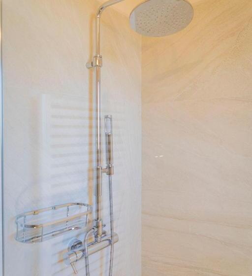 اتاق استاندارد با بالکن, Relais Borgo Segine