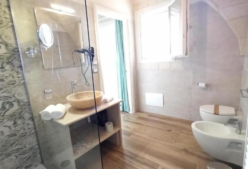 سوییت خانوادگی, Relais Borgo Segine