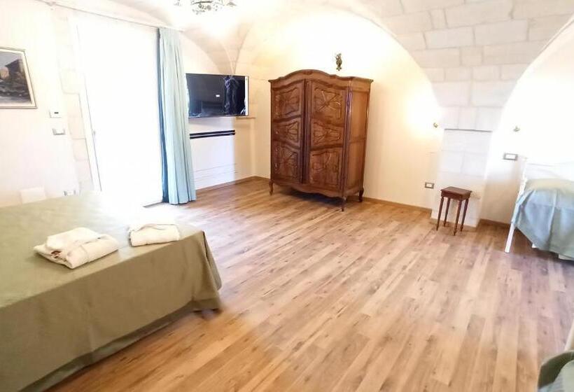 سوییت خانوادگی, Relais Borgo Segine