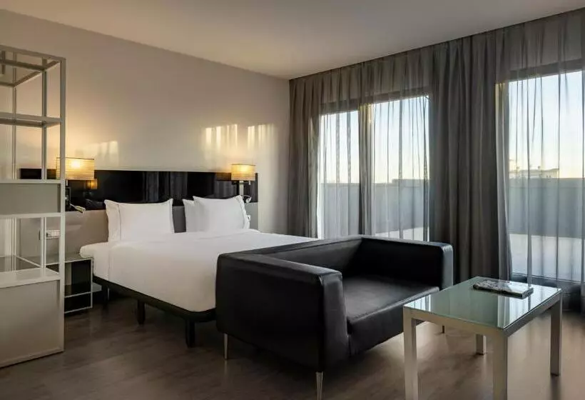 اتاق سوپریور با تخت بزرگ, Ac Hotel Atocha By Marriott