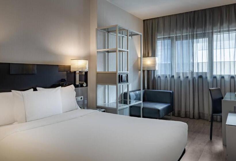 اتاق استاندارد با تخت بزرگ, Ac Hotel Atocha By Marriott