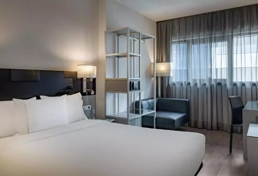 اتاق استاندارد با تخت بزرگ, Ac Hotel Atocha By Marriott