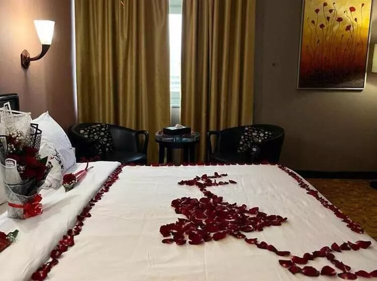 سوییت اجرایی, Continent Al Waha Hotel Riyad