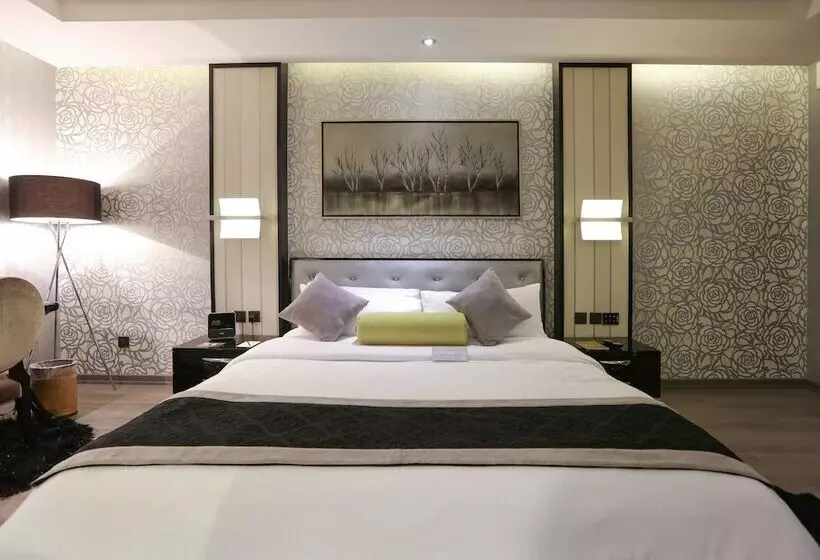سوئیت رویال, Continent Al Waha Hotel Riyad