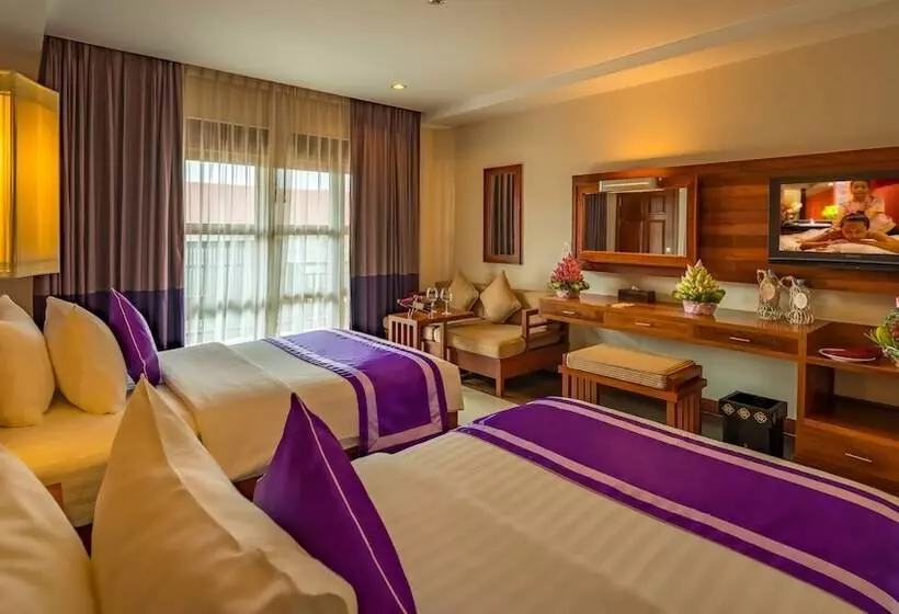 اتاق لوکس با چشم‌انداز شهر, Angkor Miracle Resort & Spa