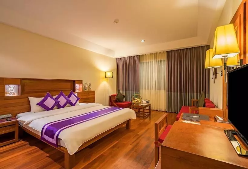 اتاق لوکس با چشم‌انداز شهر, Angkor Miracle Resort & Spa