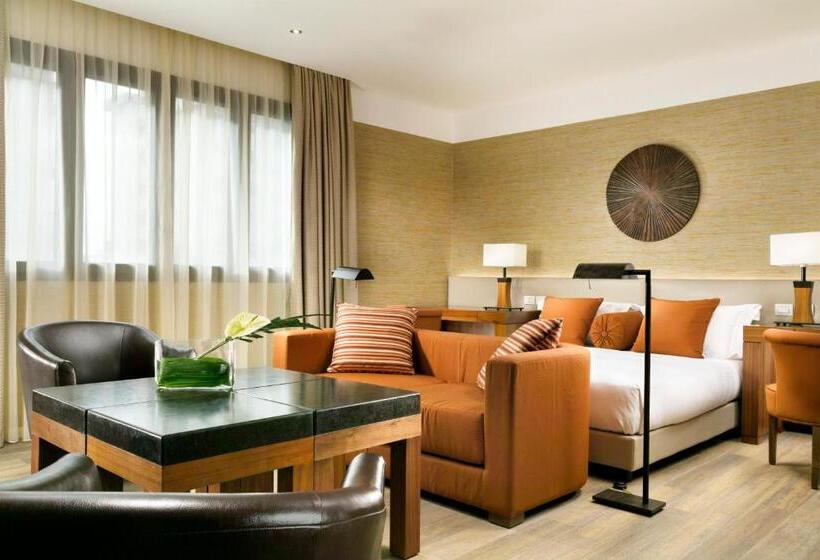 小型套房, Milan Suite