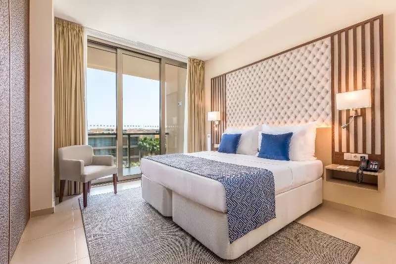 プールビュージュニアスイート, The Westin Salgados Beach Resort, Algarve