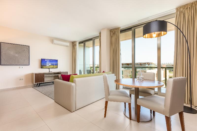 주니어 스위트 풀장 전망, The Westin Salgados Beach Resort, Algarve