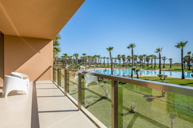 小型套房带海景, The Westin Salgados Beach Resort, Algarve