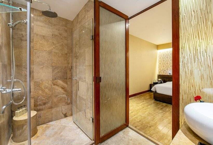 اتاق لوکس, Oriental Suites Hotel & Spa