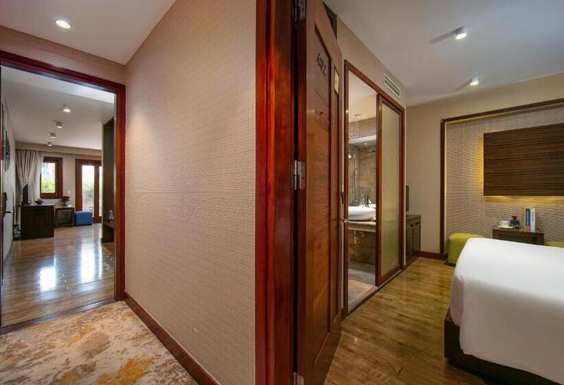 اتاق خانوادگی, Oriental Suites Hotel & Spa