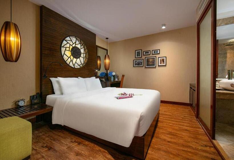 اتاق خانوادگی, Oriental Suites Hotel & Spa