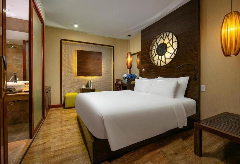 اتاق خانوادگی, Oriental Suites Hotel & Spa