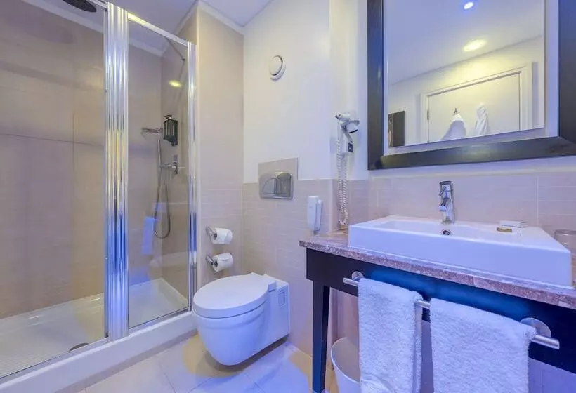 キングサイズベッドのデラックスルーム, Pestana Chelsea Bridge Hotel & Spa