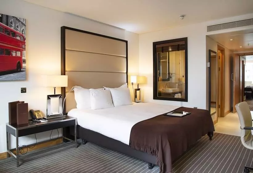 キングサイズベッドのデラックスルーム, Pestana Chelsea Bridge Hotel & Spa