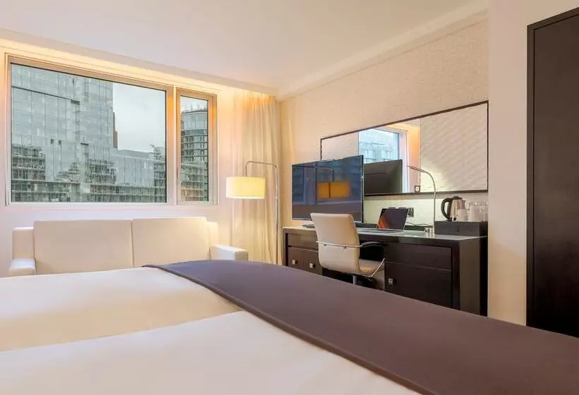 身障者適用スタンダードルーム, Pestana Chelsea Bridge Hotel & Spa