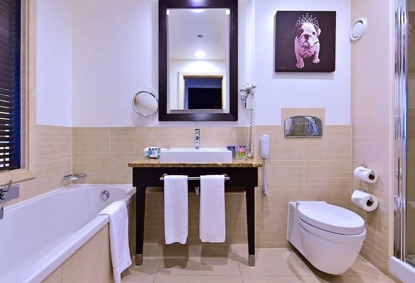 Номер Deluxe Кровать Кинг, Pestana Chelsea Bridge Hotel & Spa