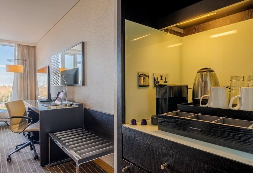 스탠다드 룸 킹사이즈 침대, Pestana Chelsea Bridge Hotel & Spa