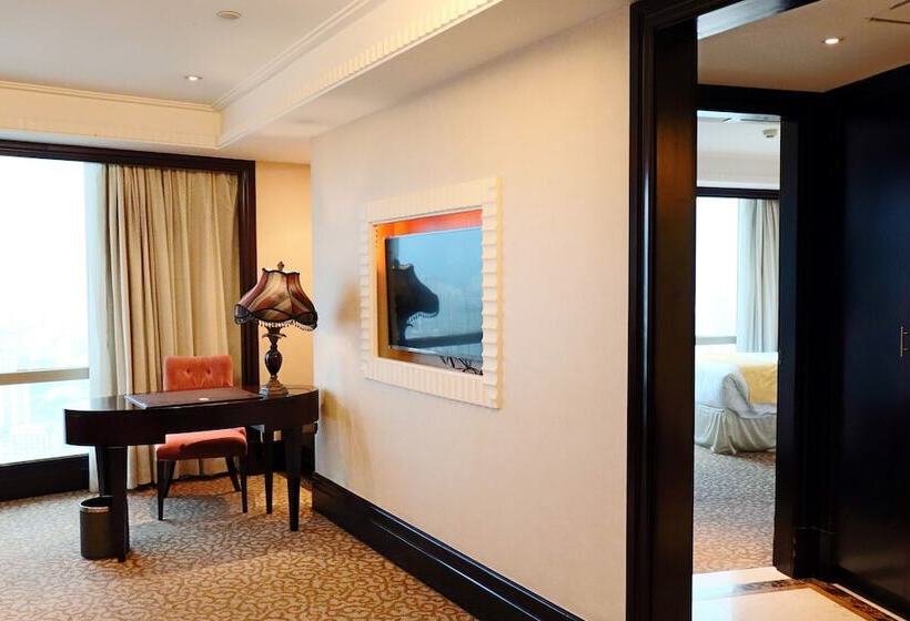 جناح ديلوكس, Royal Mediterranean