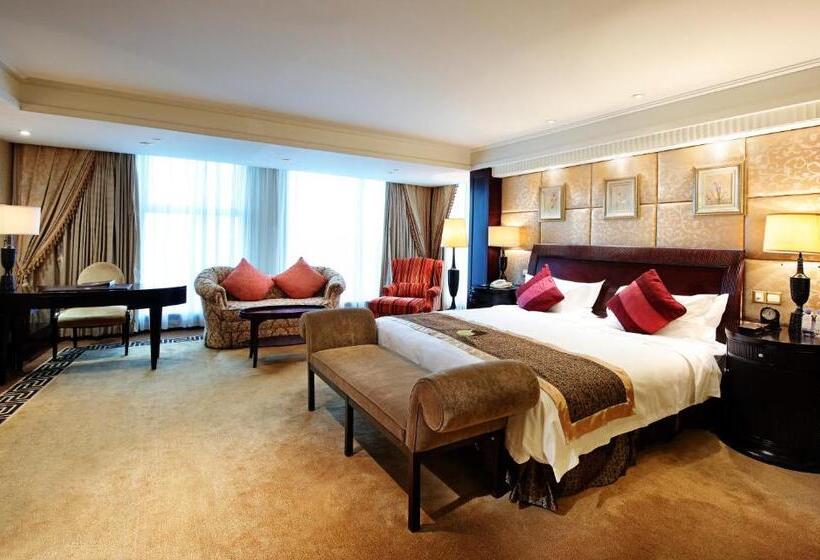 غرفة إدارية سرير كينج, Royal Mediterranean