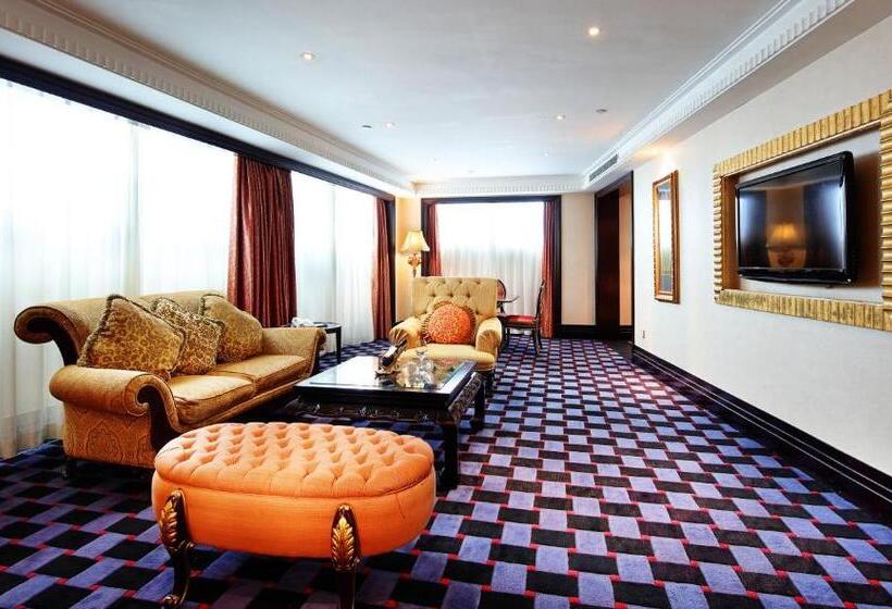 جناح إدارى, Royal Mediterranean